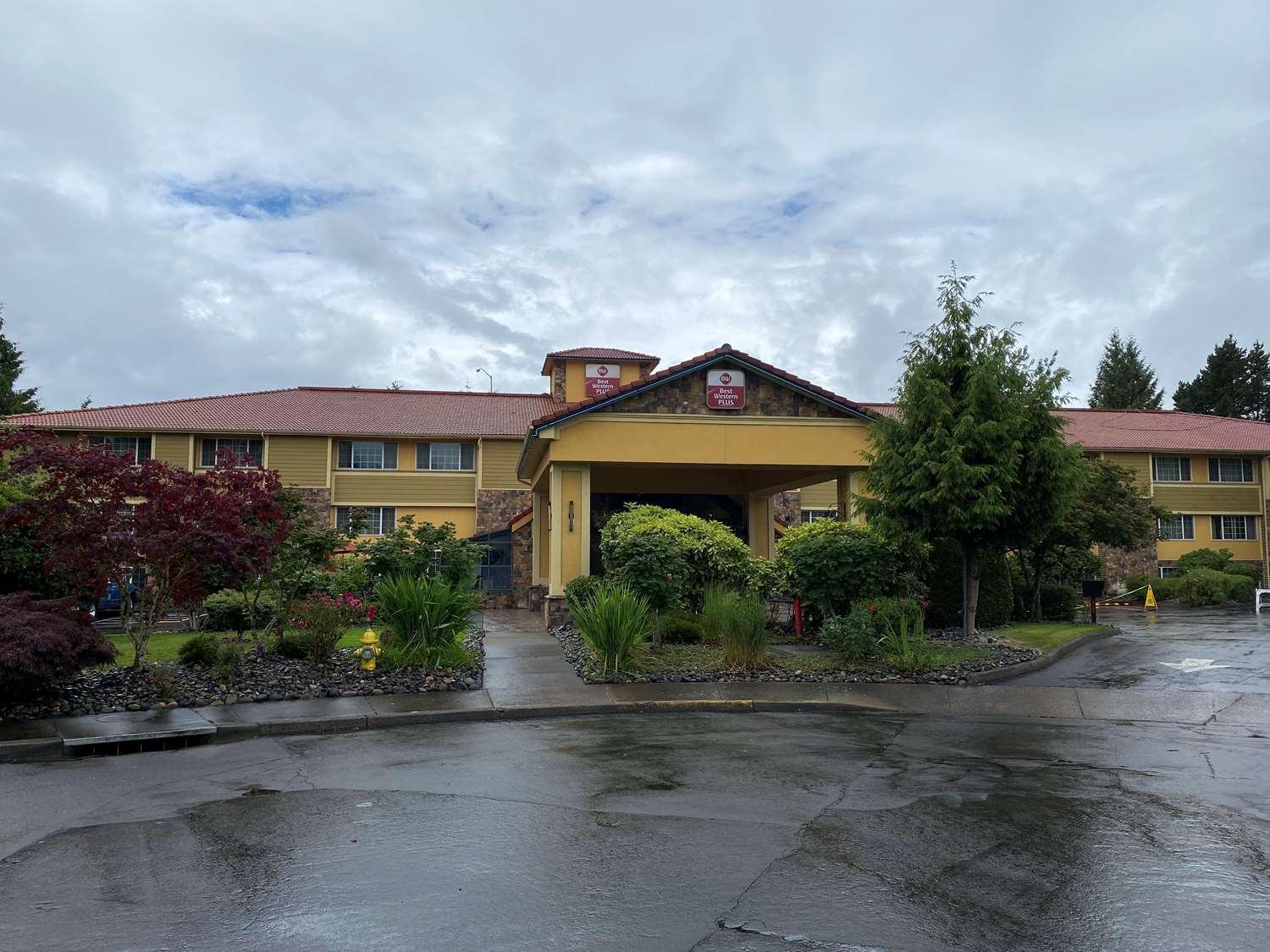 Best Western Plus Parkway Inn Wilsonville Dış mekan fotoğraf