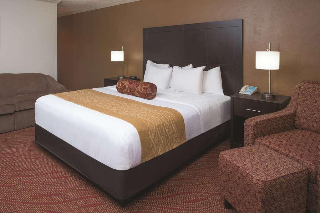 Best Western Plus Parkway Inn Wilsonville Dış mekan fotoğraf
